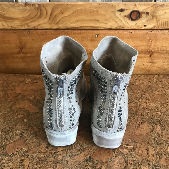 KHRIO Ankle Boots - Picture 2 of 5